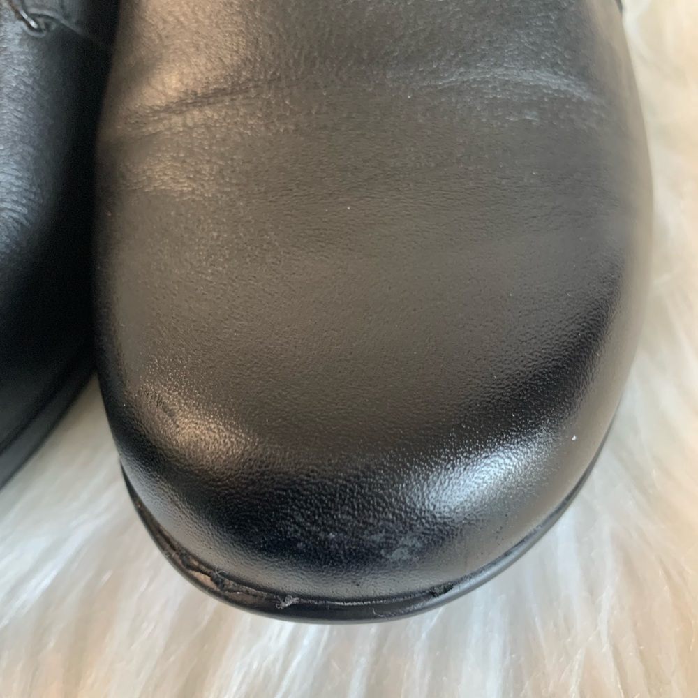 Dansko Women's Black Leather Shoes - Picture 7 of 9
